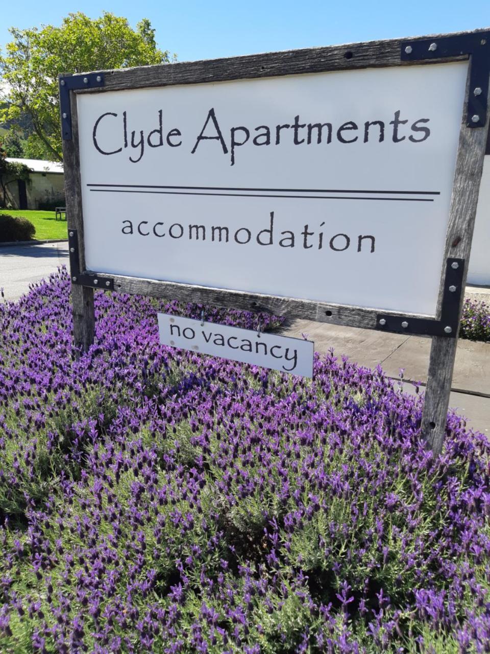 Clyde Apartments Exteriör bild